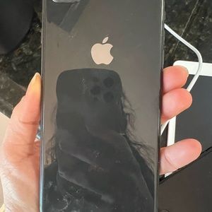 iPhone 8+ 64gb